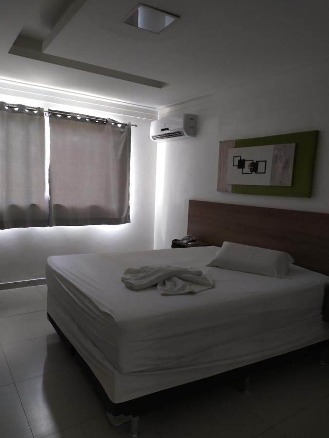 Oyo Hotel Valeria Salvador Eksteriør billede